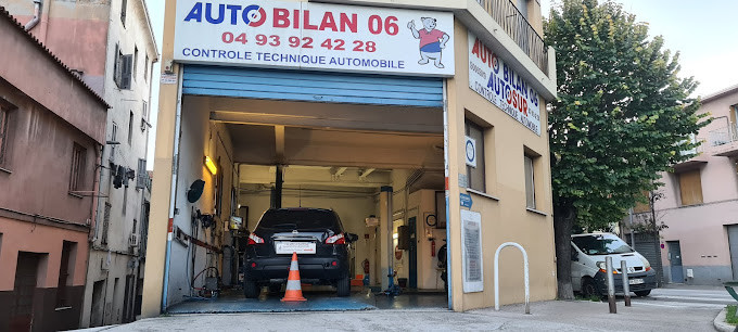 AUTOBILAN 06 à Nice
